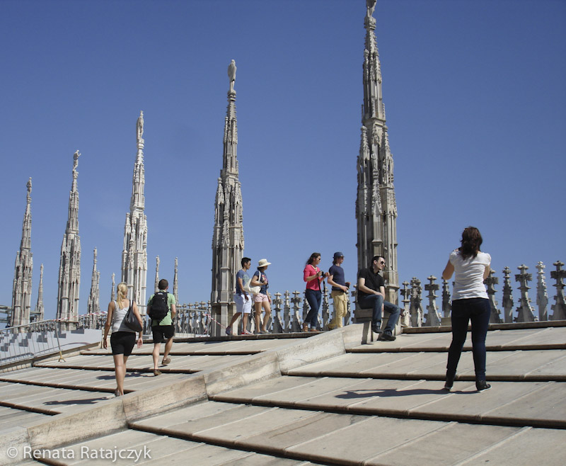 Tourists on the roof of Milan's Cathedral, Milan, Italy.